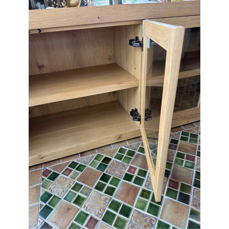 Oslo Glass 4-door Media Console in Aged Natural Oak
