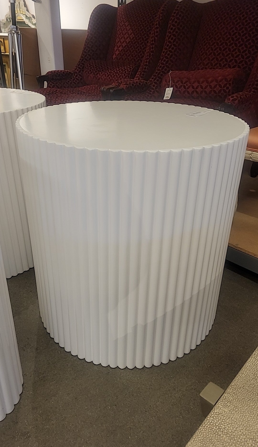 Fluted White Lacquer Round Pedestal