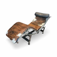 Cowhide & Chrome LC4 Chaise Lounge on Black Steel Base by Cassina