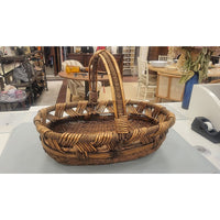 Large Oval Basket w/ Handle