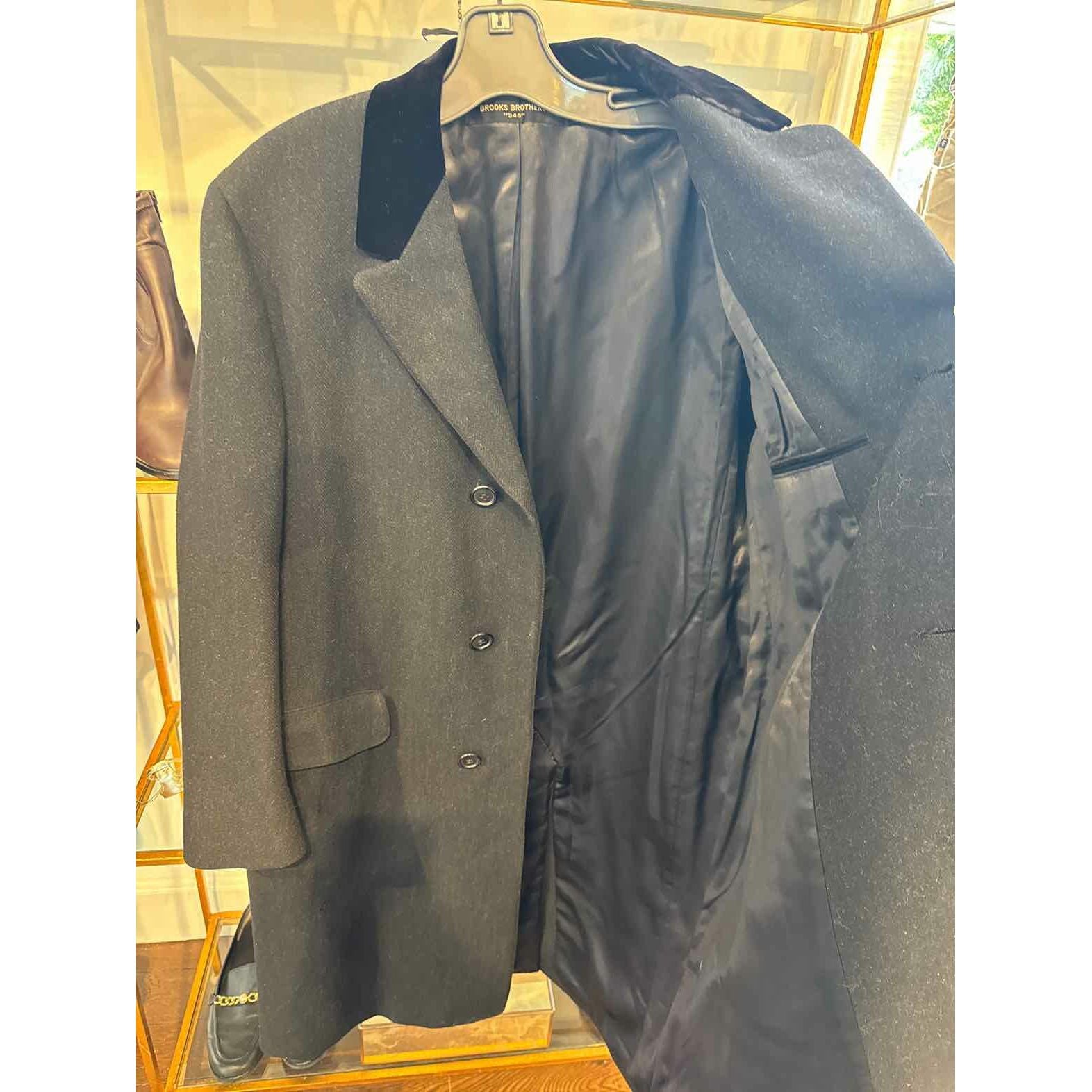 Women's Brook Brothers Gray Vintqage Coat - colletteconsignment.com