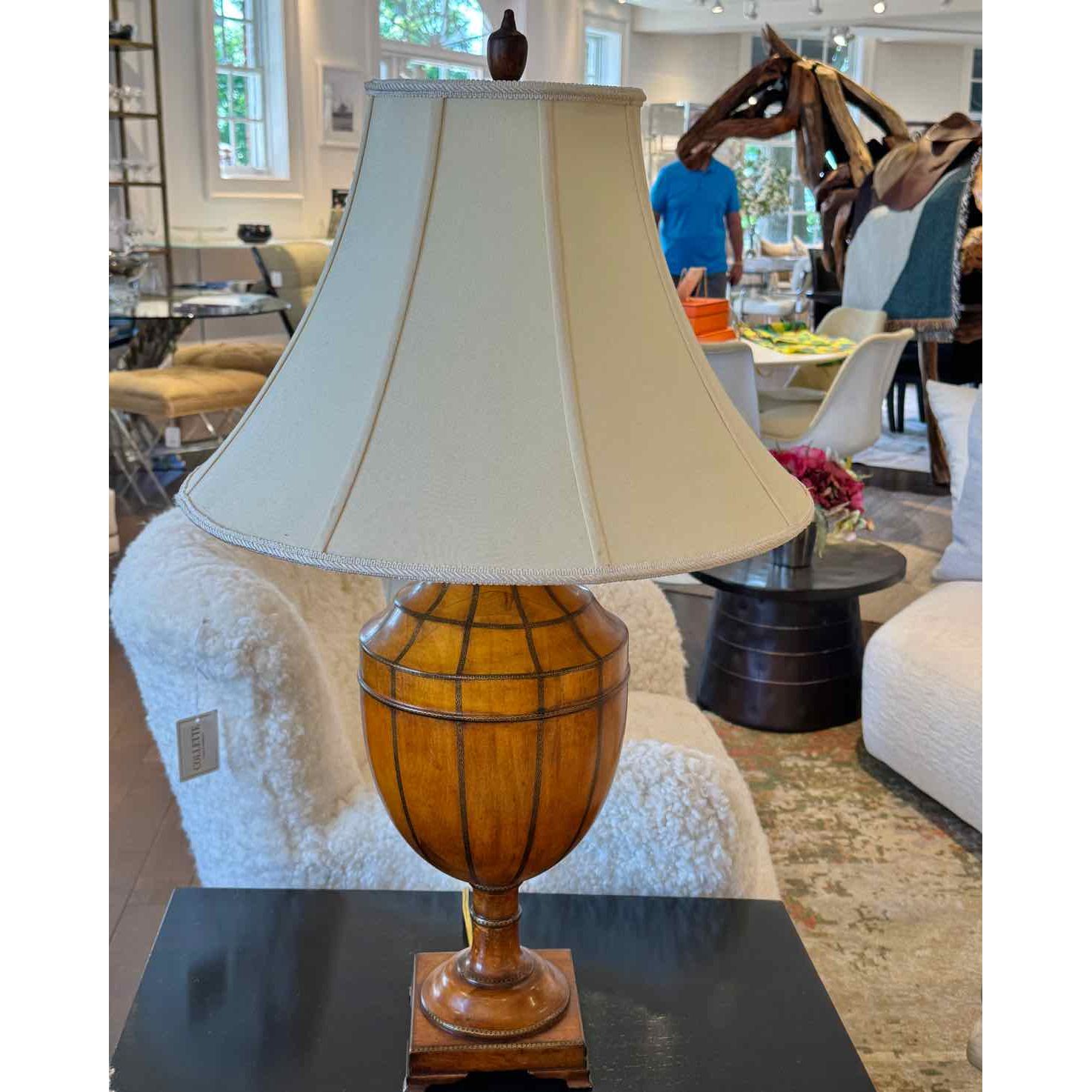 Vintage Trophy Shaped Wood Lamp w/ Chain Pattern 20"Diam X 34"H