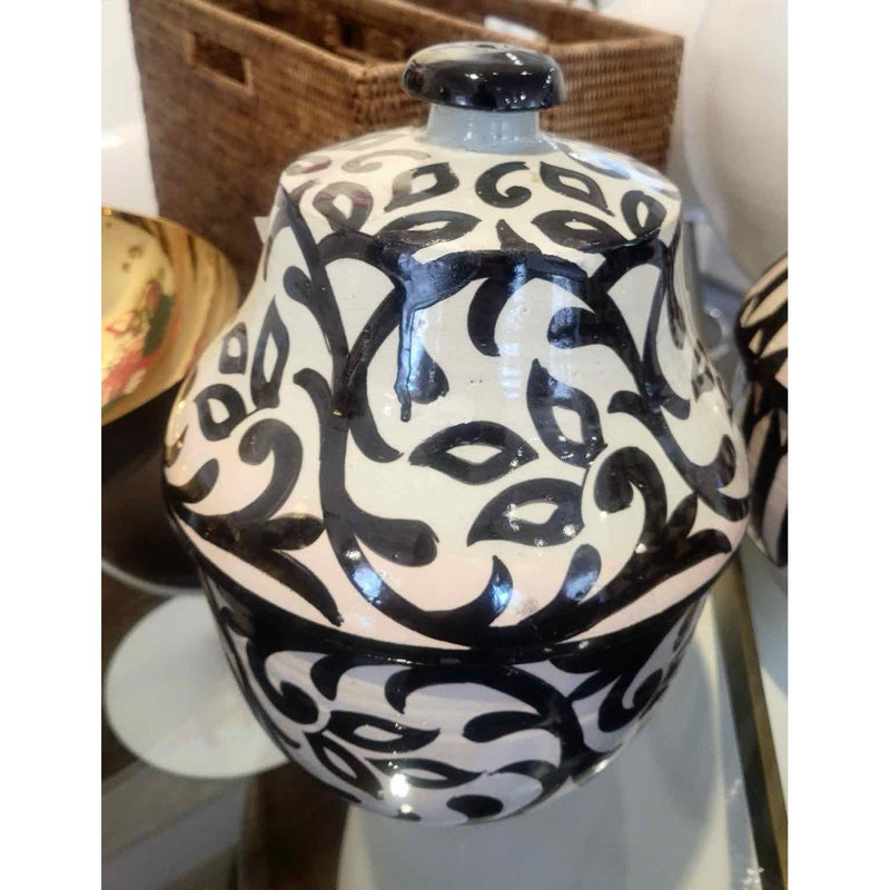 Moroccan Vine Pattern Glazed Ceramic Urn