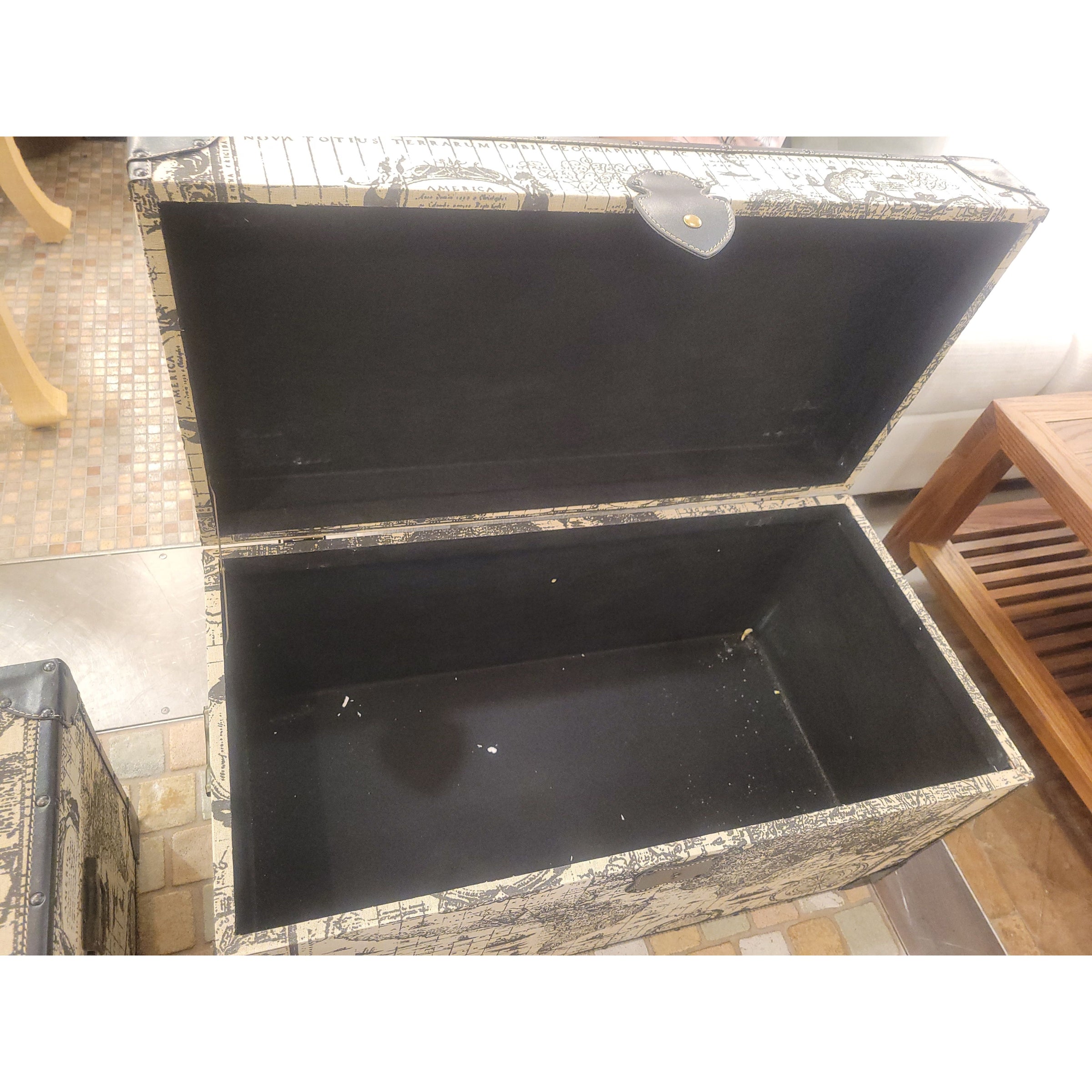 SET of 3 Decorative World Map Themed Nesting Storage Trunks