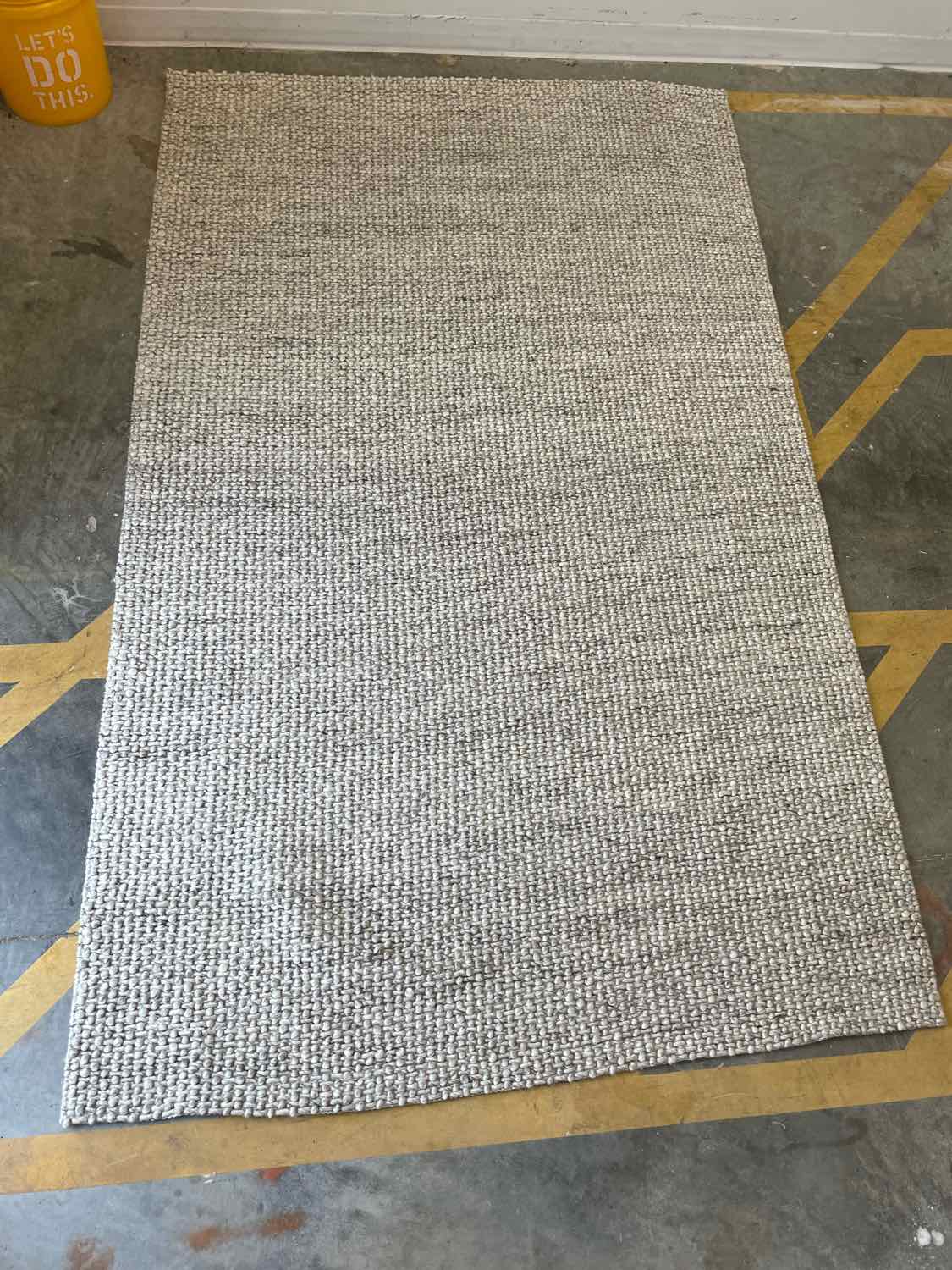 5' x 8' Chunky Knotted Gray Wool Rug #63