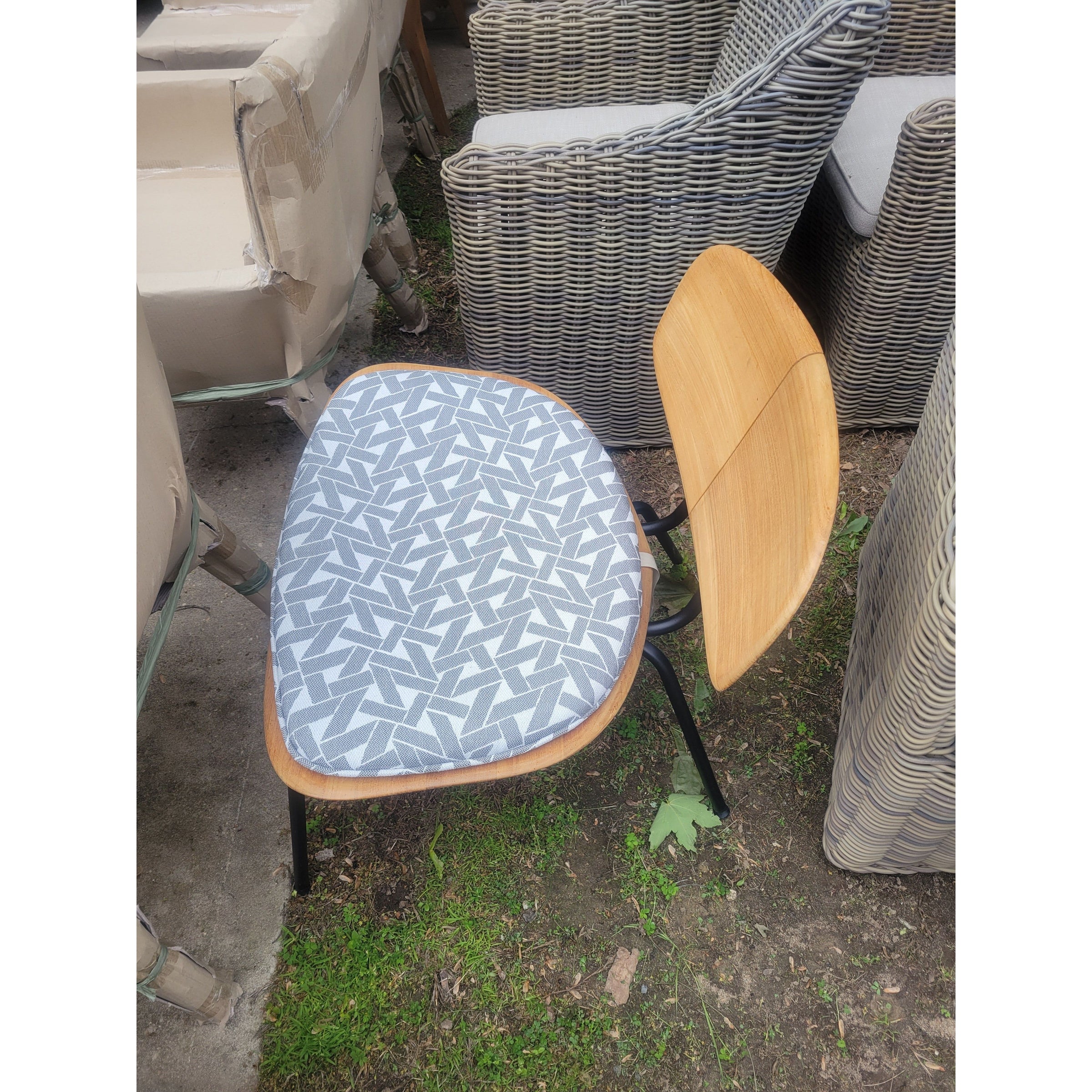 'Agave' Natural Teak Lounge Chair w/ Gray Cushion by Ethimo