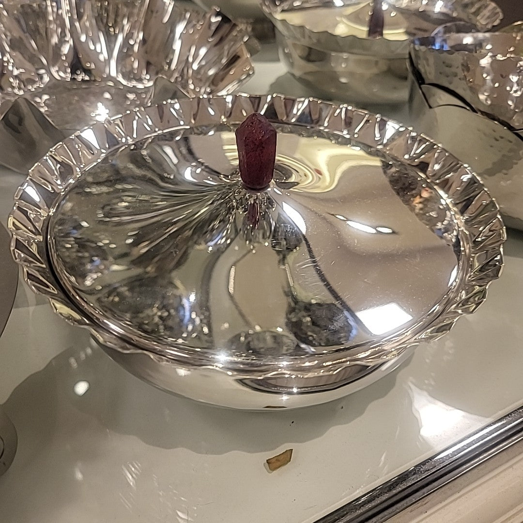 Red Resin Stone Stainless Bowl w/Cover, 8.5"Dx5"H