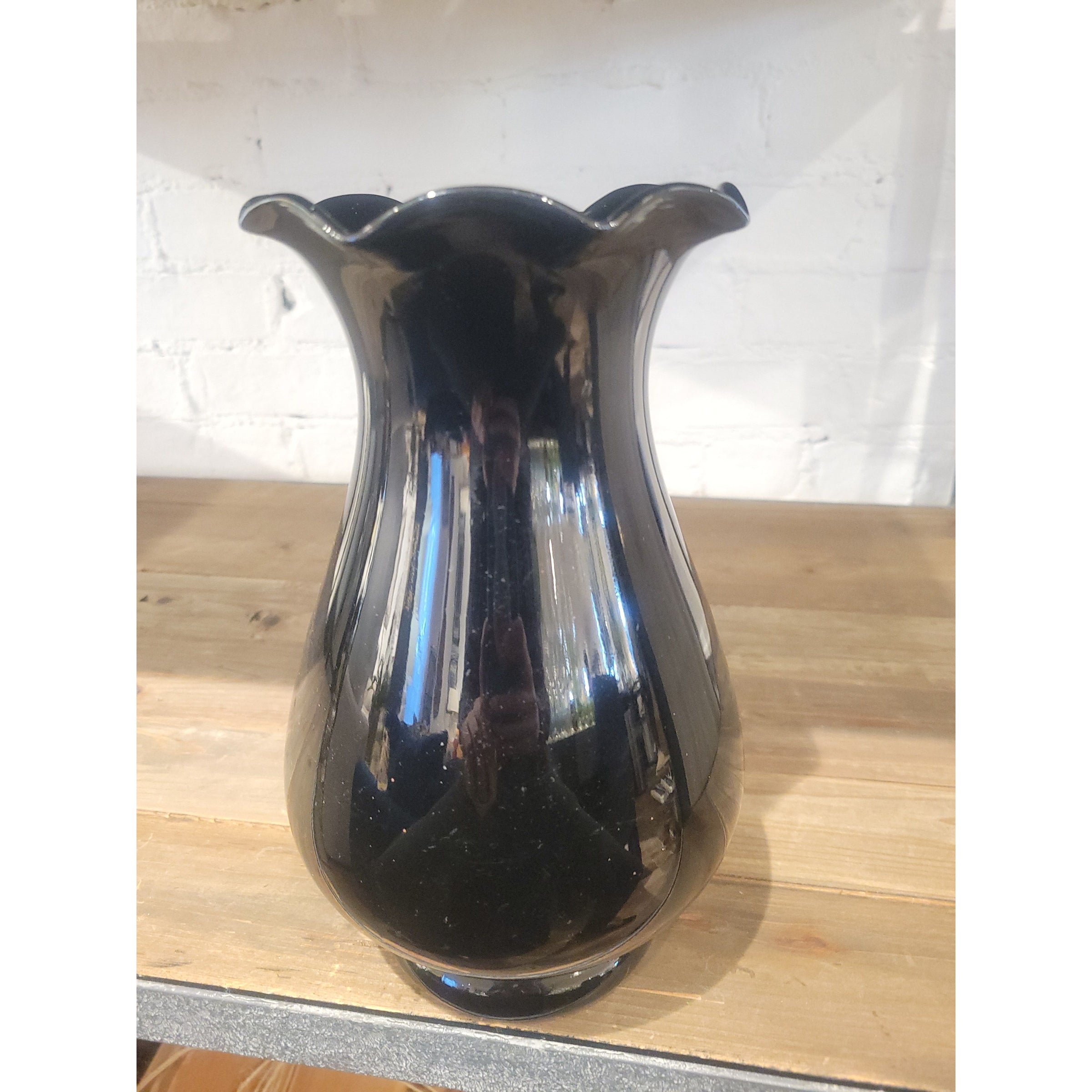 Black Glass Vase w/ Ruffled Edge Rim