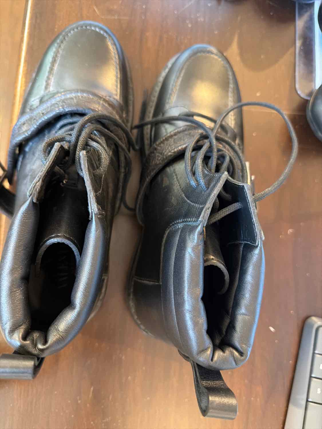 Shoe Size 9 Valentino Black Mens Shoes