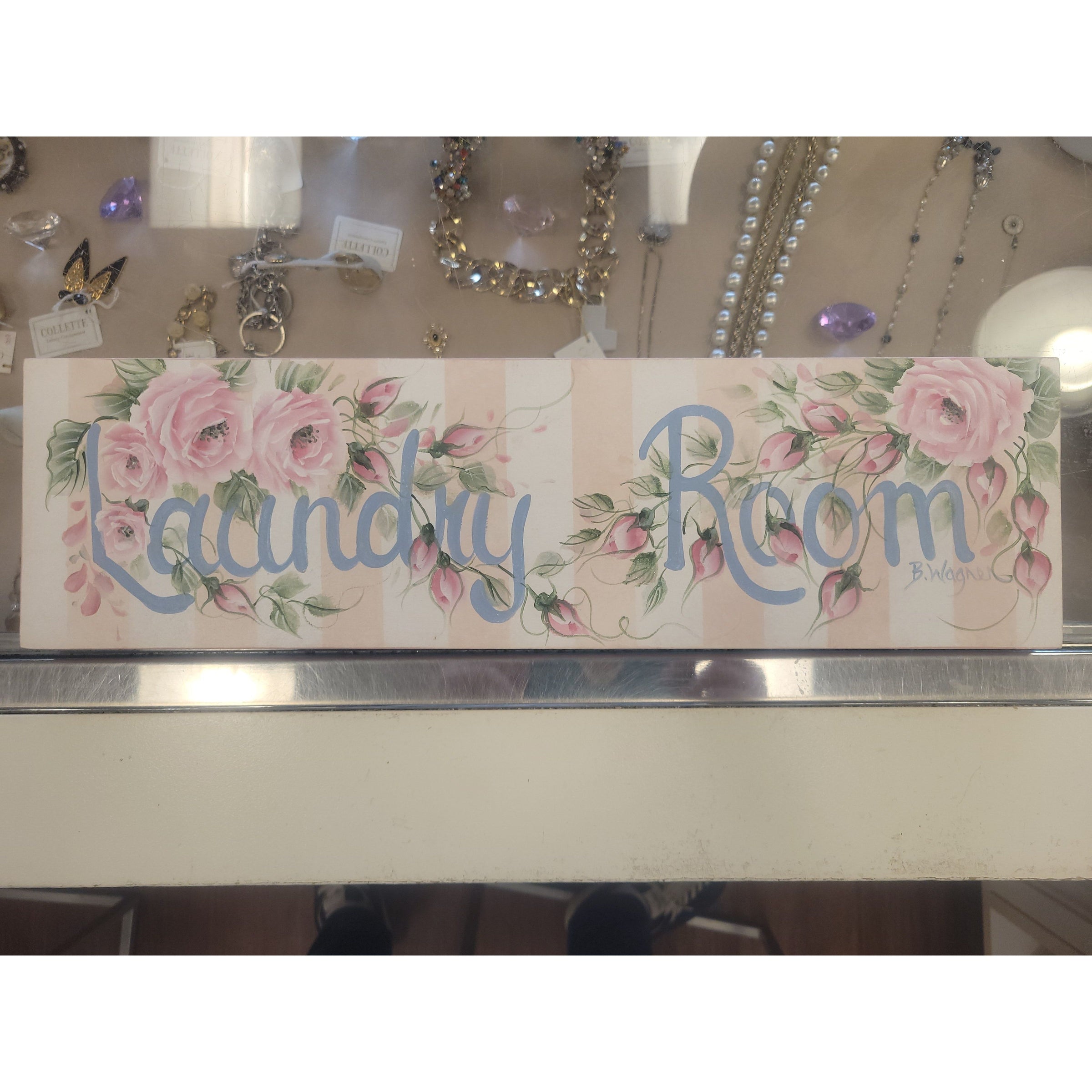 Pink Laundry Room Floral Wall Decor