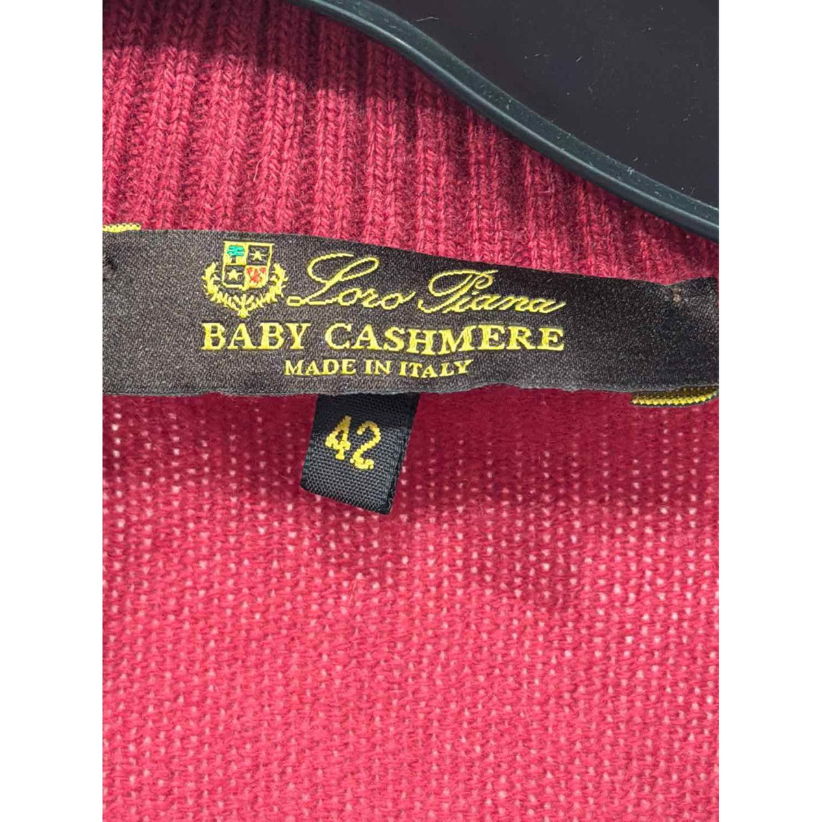 Loro Piana Size 42 Burgundy Sweater