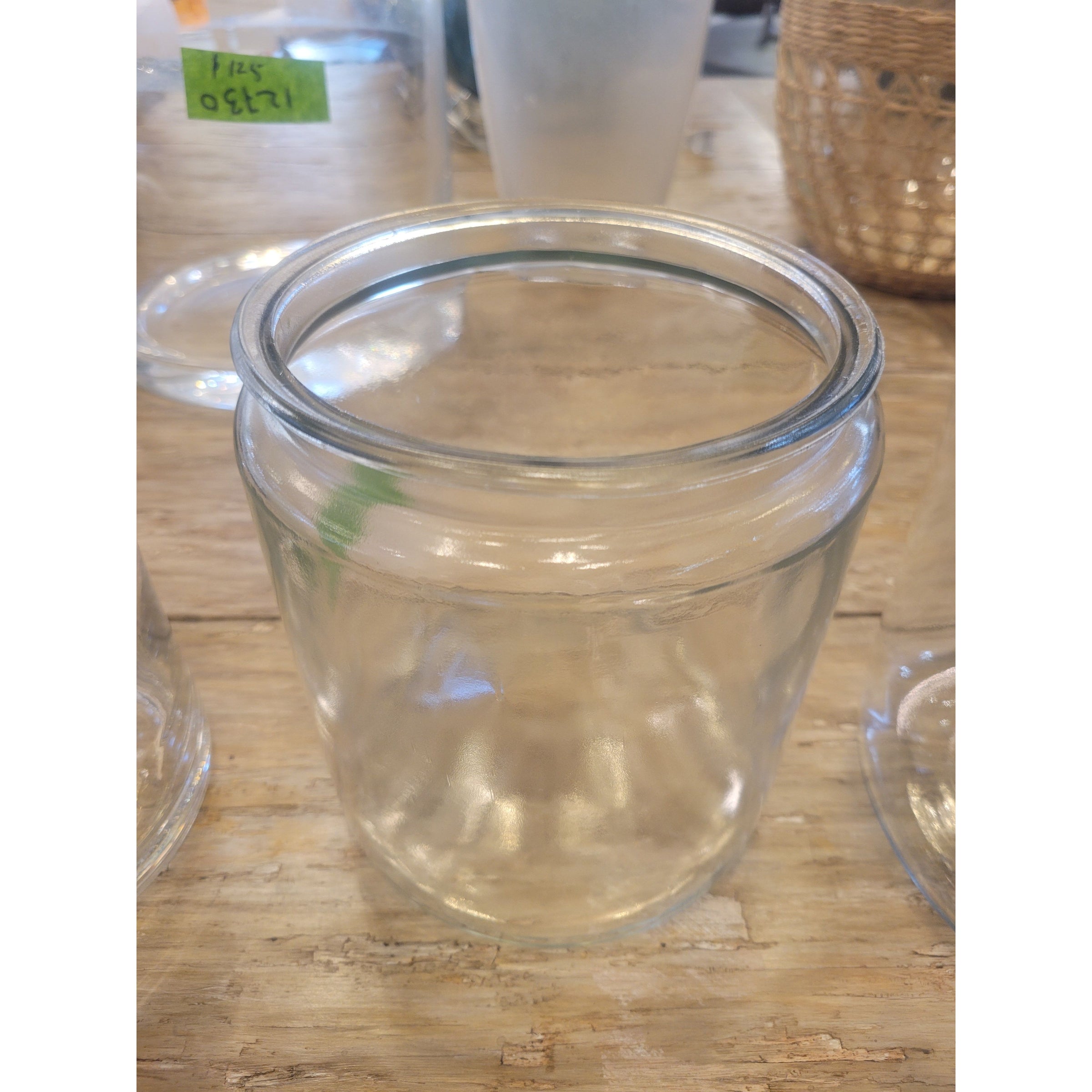 Sm Glass Jar w/o Lid