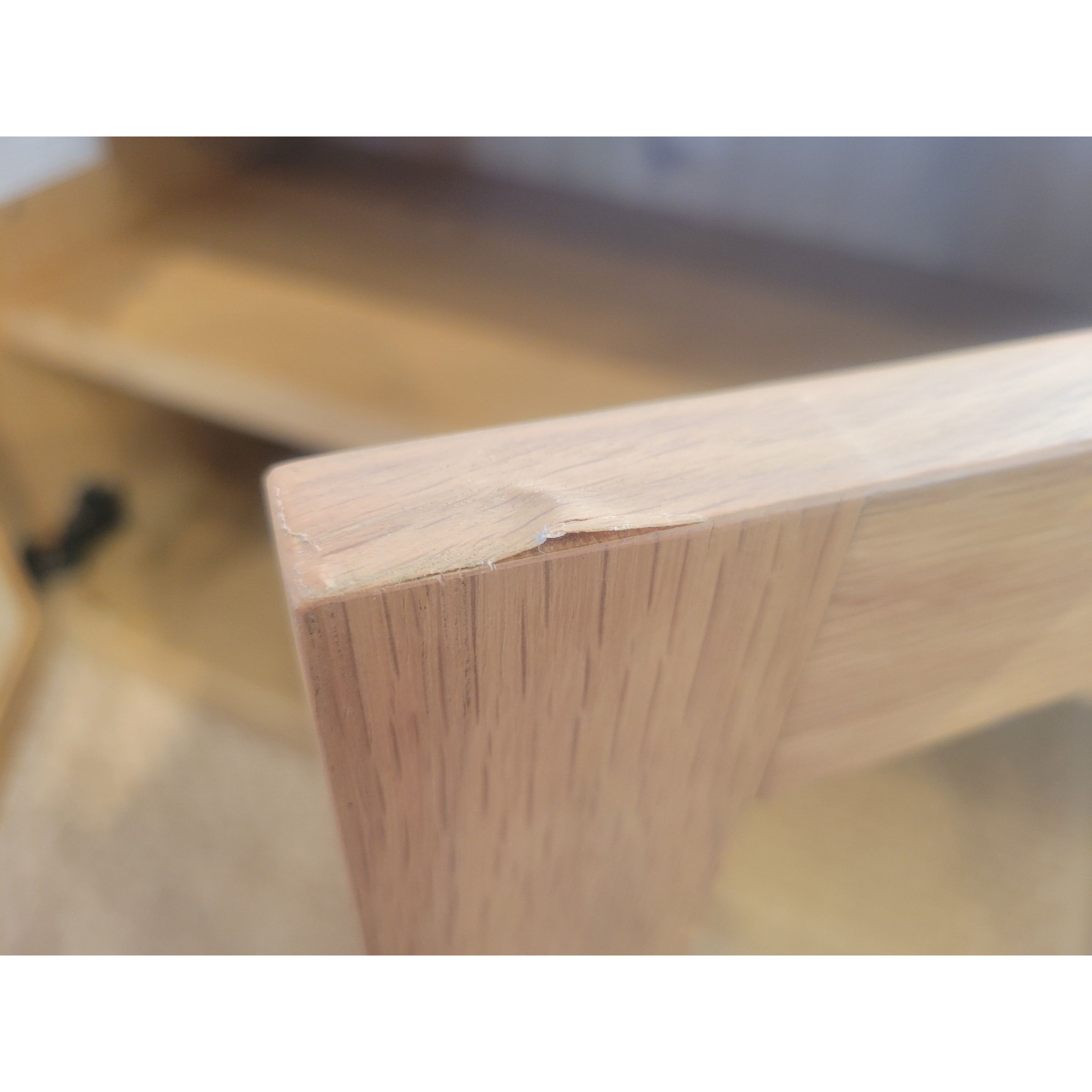 Oslo Glass 4-door Media Console in Aged Natural Oak