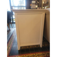 White Wood Country Sideboard w/ 4 Doors & 4 Drawers