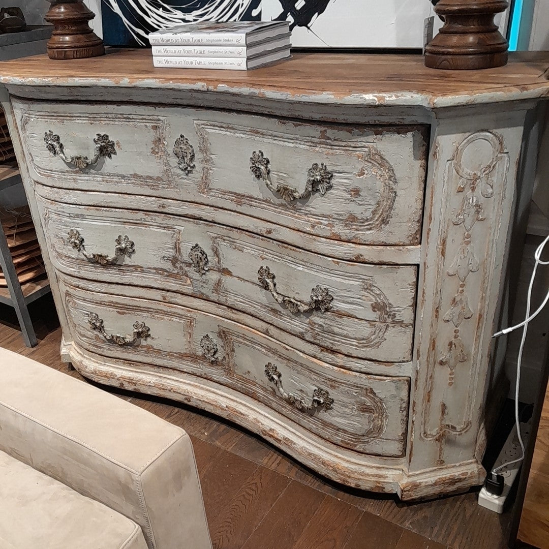 RL Ile Saint-Louis Painted Distressed 3-Drawer Dresser 60"Wx22"Dx39"H