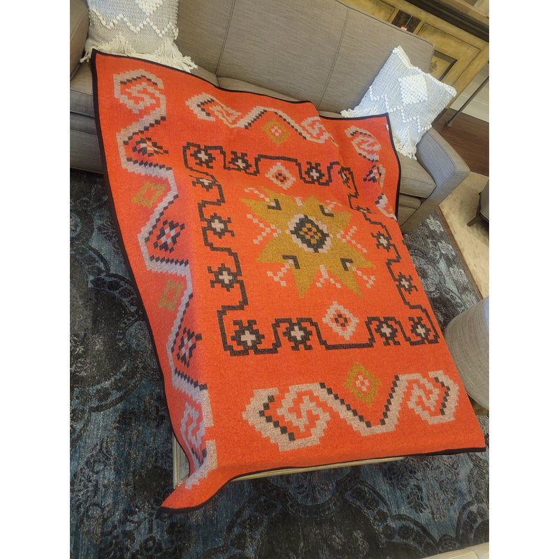 Reversible Brown / Vermilion Beaver State Saddle Blanket by Pendleton - colletteconsignment.com