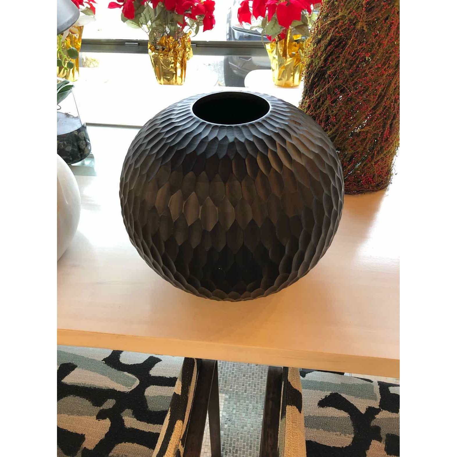 Black Carved Round Vase