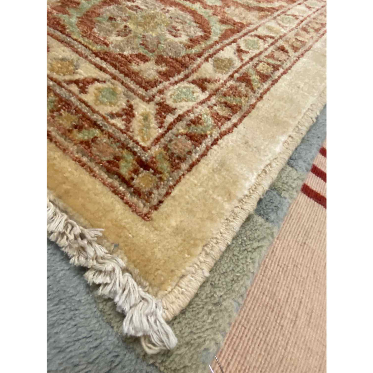 Oriental Rug 8'x10' Cream/Green and Rust - colletteconsignment.com
